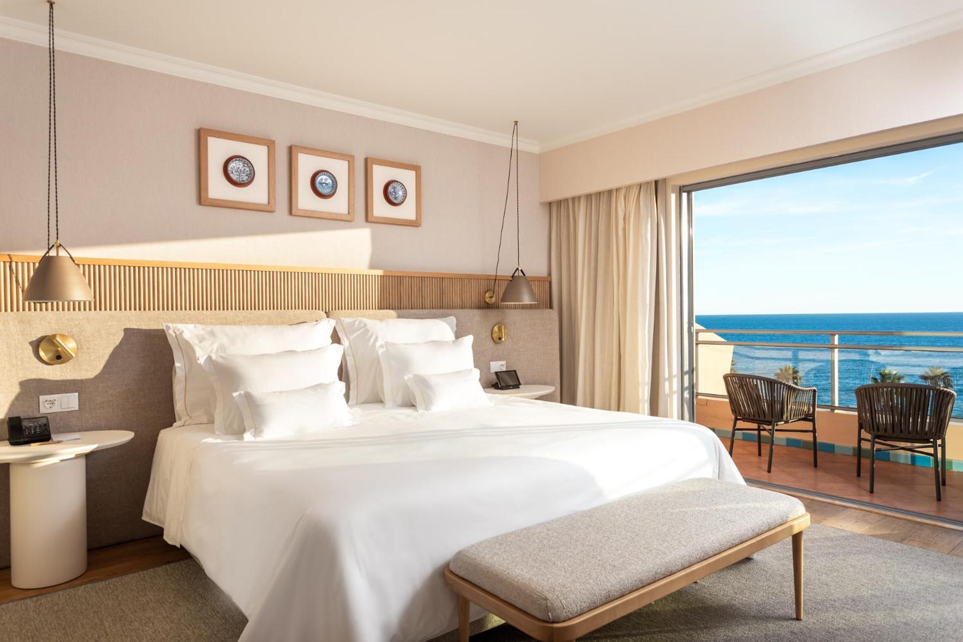 Double or Twin Room Sea View