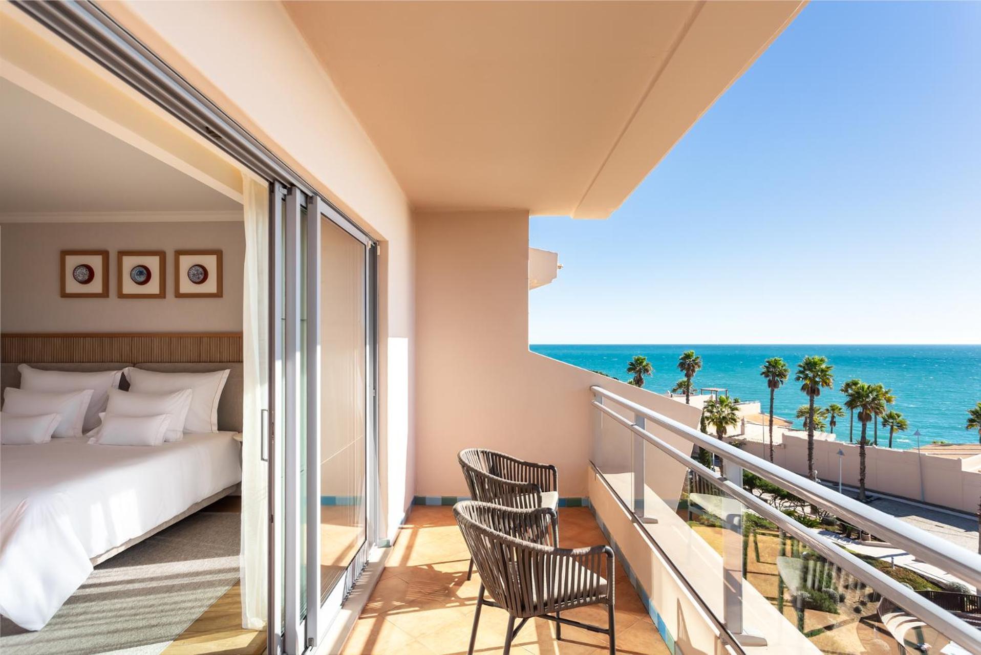 Double or Twin Room Sea View